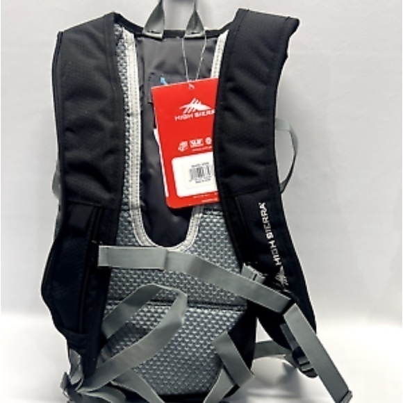 High Sierra, quick shot 70 backpack with 2.0 water, dispensing bag and hose.NWOT - Picture 3 of 10